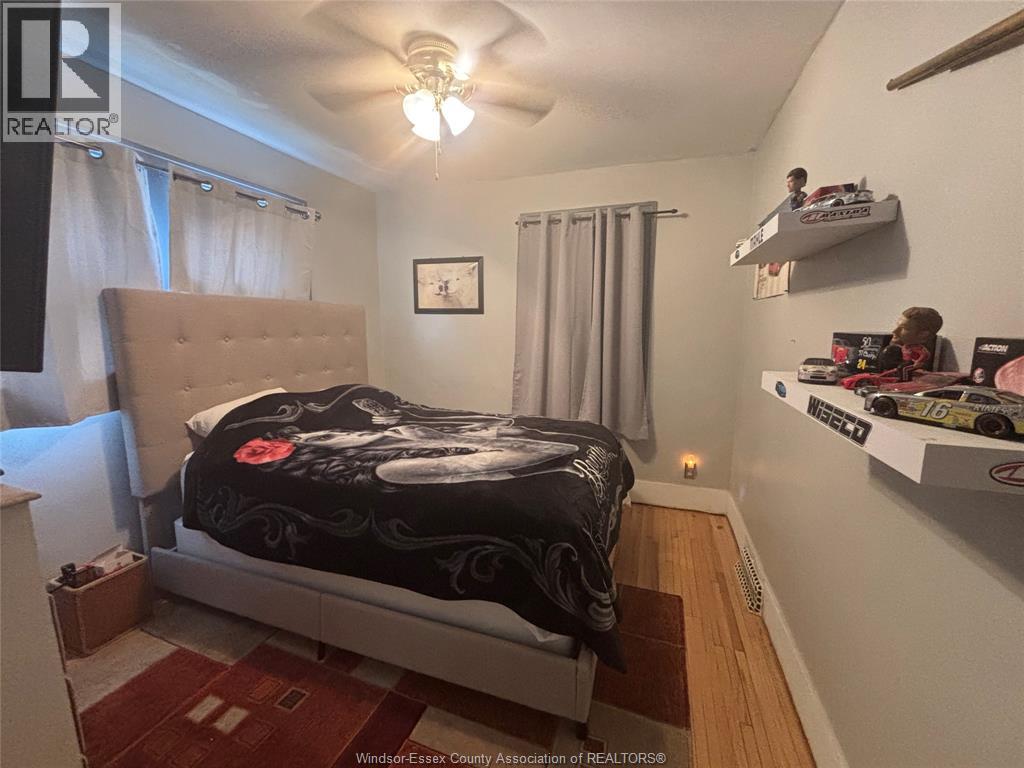 2322 Byng, Windsor, Ontario  N8W 3E5 - Photo 9 - 26015931