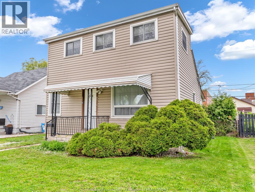 3748 Whitney, Windsor, Ontario  N9C 2C4 - Photo 2 - 26015928