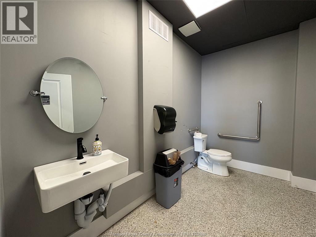 1085 Lauzon Unit# 2, Windsor, Ontario  N8S 3M8 - Photo 17 - 26015907