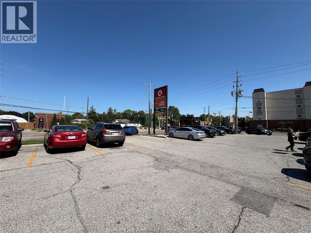 1085 Lauzon Unit# 2, Windsor, Ontario  N8S 3M8 - Photo 23 - 26015907