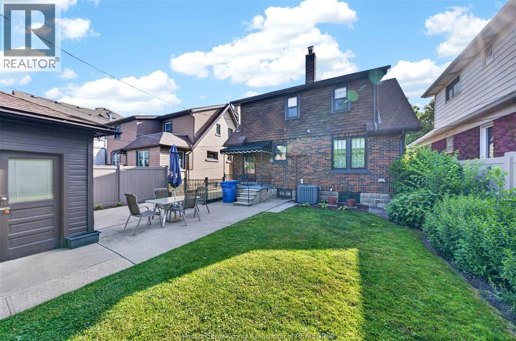 2333 Chilver, Windsor, Ontario  N8W 2V6 - Photo 32 - 26015936