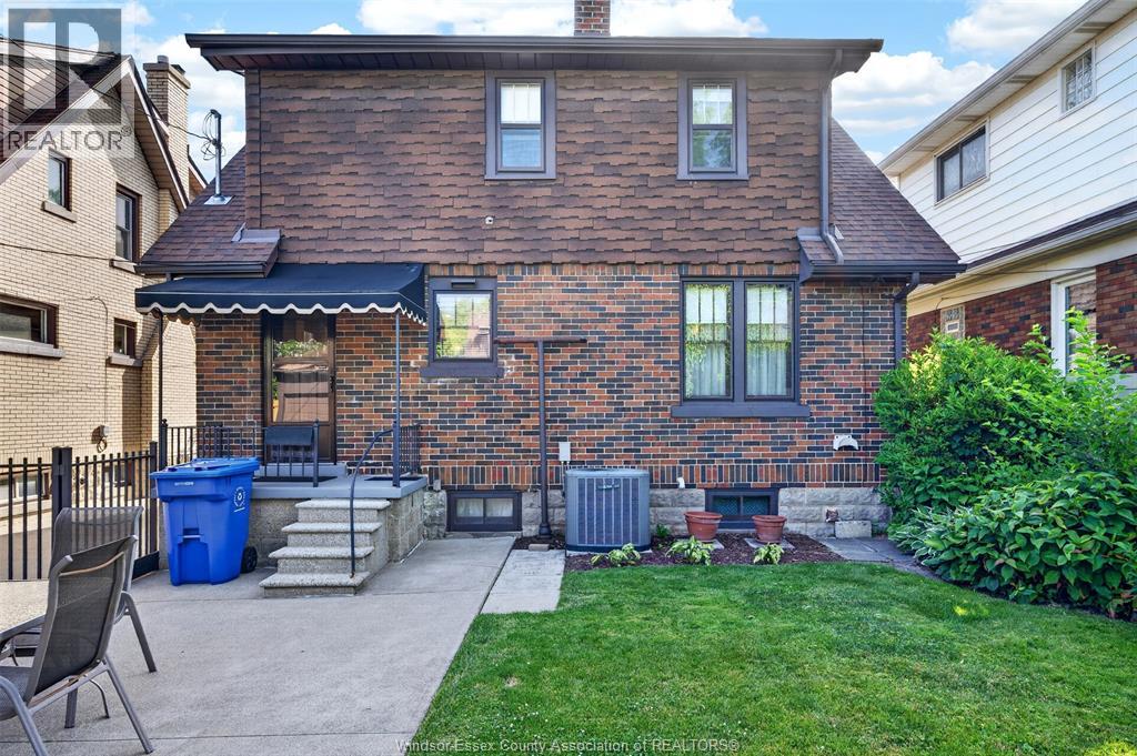 2333 Chilver, Windsor, Ontario  N8W 2V6 - Photo 35 - 26015936
