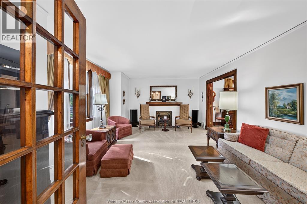 2333 Chilver, Windsor, Ontario  N8W 2V6 - Photo 6 - 26015936