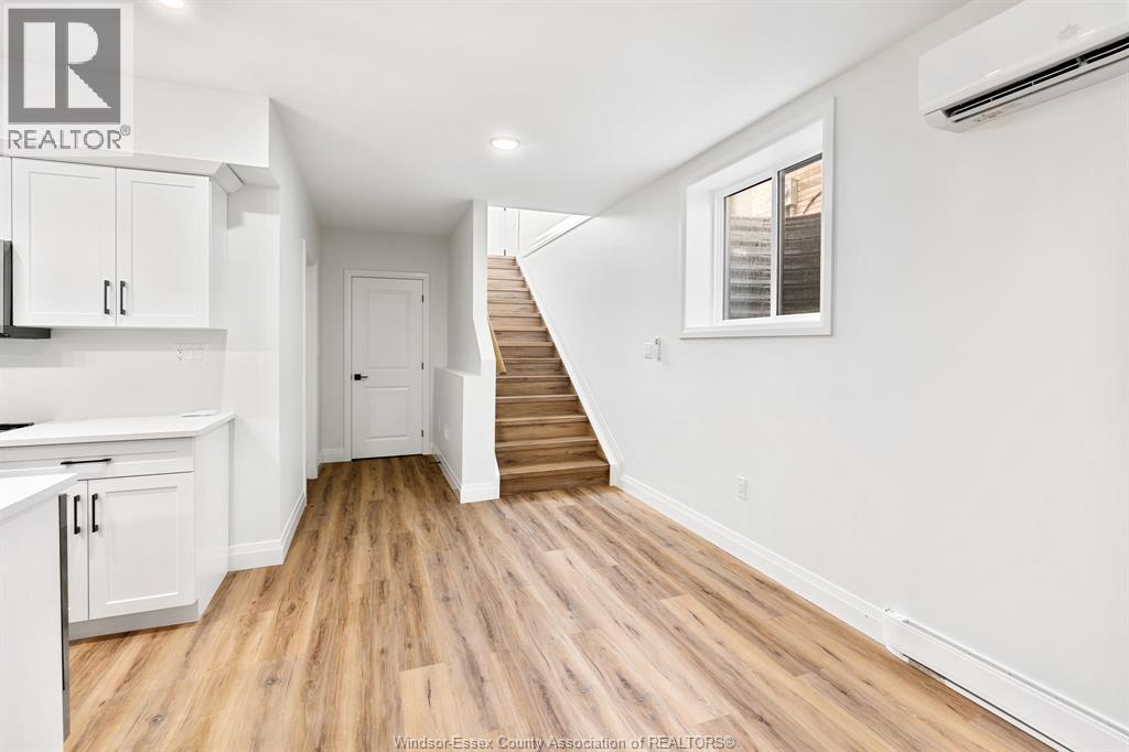 154 Mclellan Avenue Unit# B (Lower), Amherstburg, Ontario  N9V 0H1 - Photo 4 - 26015961