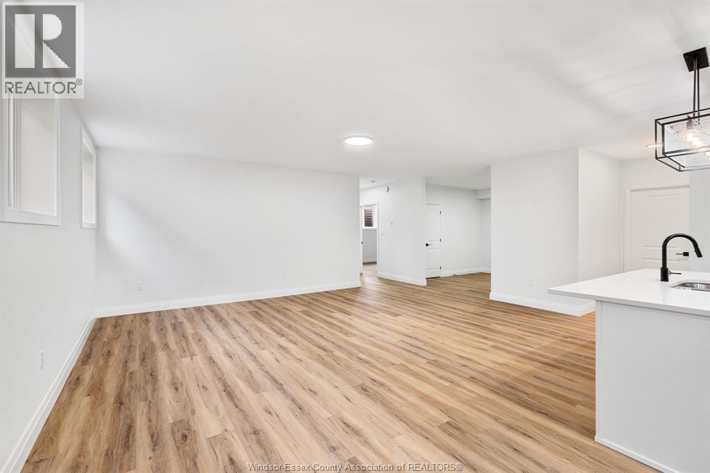156 Mclellan Avenue Unit# B (Lower), Amherstburg, Ontario  N9V 0H1 - Photo 9 - 26015963