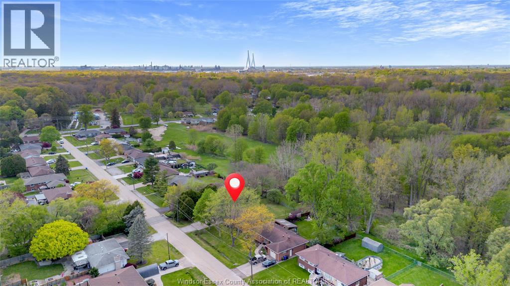 1910 Kent Street, Windsor, Ontario  N9E 3R3 - Photo 35 - 26015969