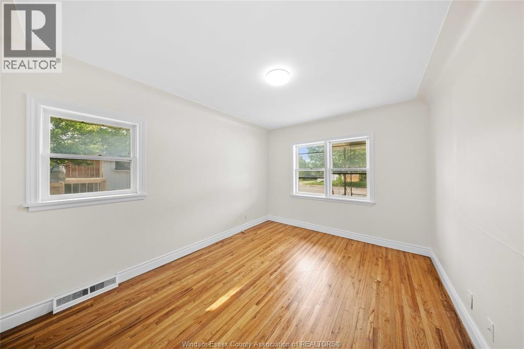 1465 Campbell Avenue, Windsor, Ontario  N9B 2K1 - Photo 14 - 26015993