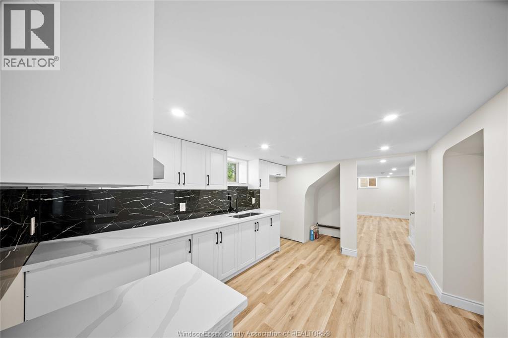 1465 Campbell Avenue, Windsor, Ontario  N9B 2K1 - Photo 31 - 26015993
