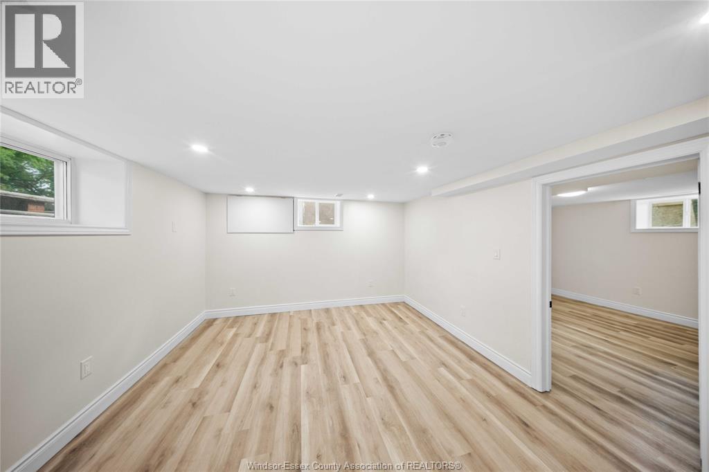 1465 Campbell Avenue, Windsor, Ontario  N9B 2K1 - Photo 38 - 26015993