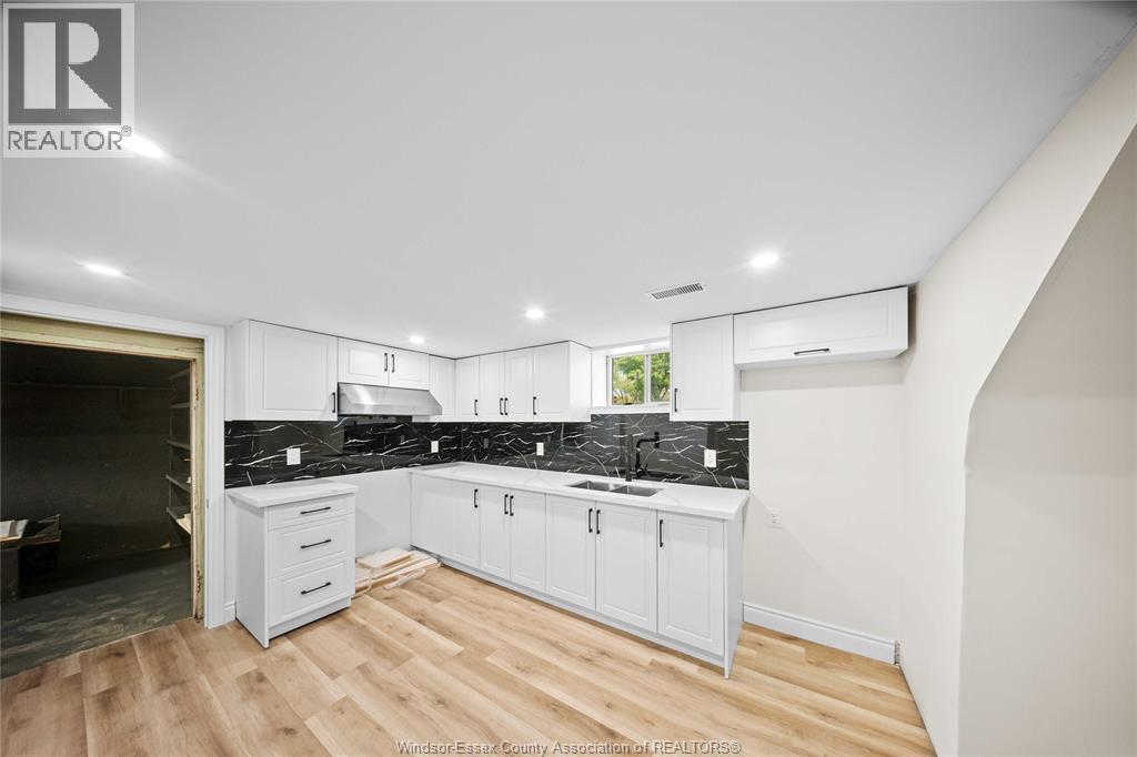 1465 Campbell Avenue, Windsor, Ontario  N9B 2K1 - Photo 41 - 26015993