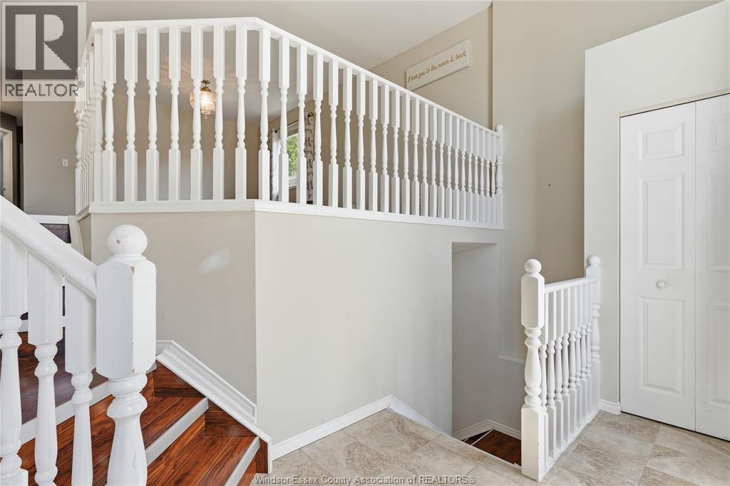 437 Merrill Avenue, Lasalle, Ontario  N9J 3R2 - Photo 4 - 26015996