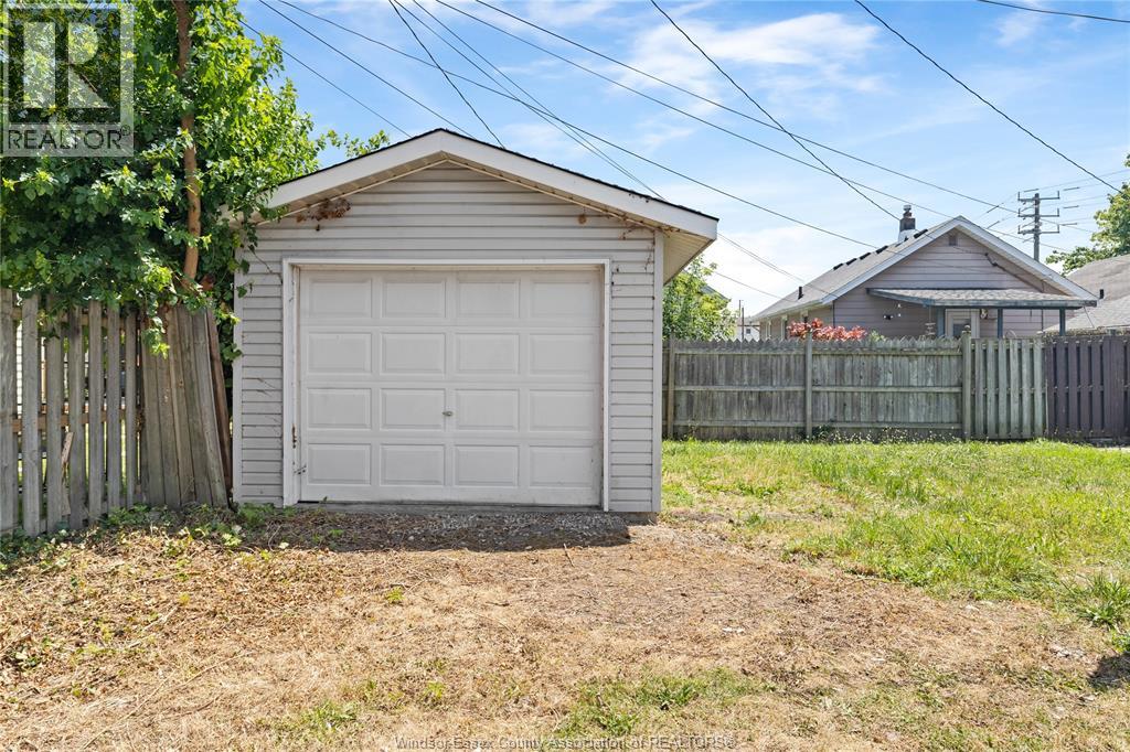 2382 Mercer Street, Windsor, Ontario  N8X 3R3 - Photo 15 - 26015999