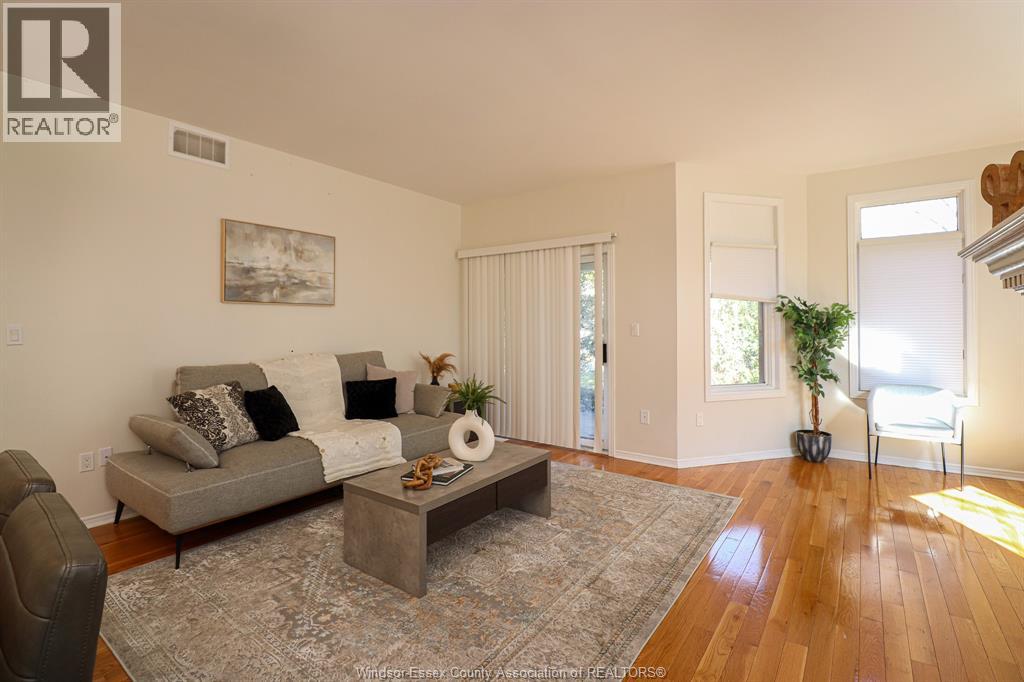 4612 Ascot Court, Windsor, Ontario  N9G 2M1 - Photo 7 - 26015990