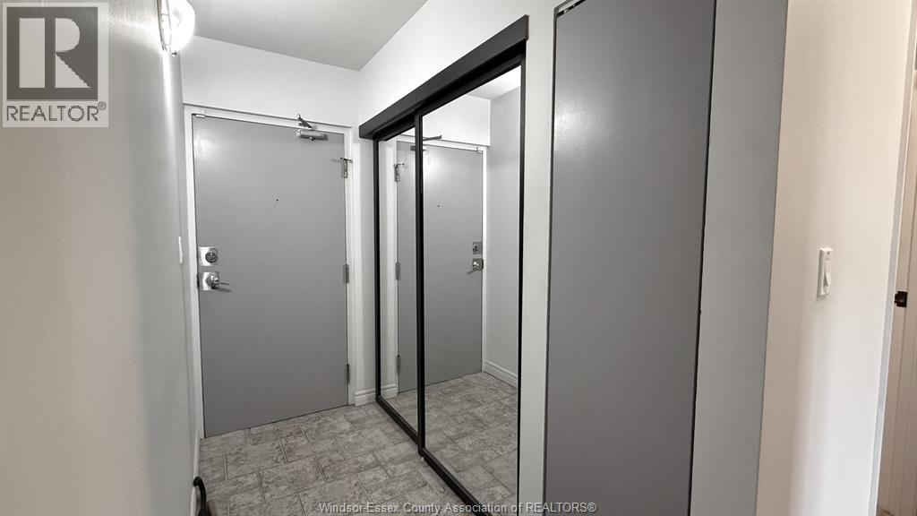 3355 Sandwich Street Unit# 304, Windsor, Ontario  N9C 1B2 - Photo 14 - 26016002