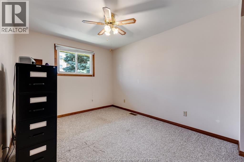 8418 Kingston, Windsor, Ontario  N8S 4R8 - Photo 18 - 26015975