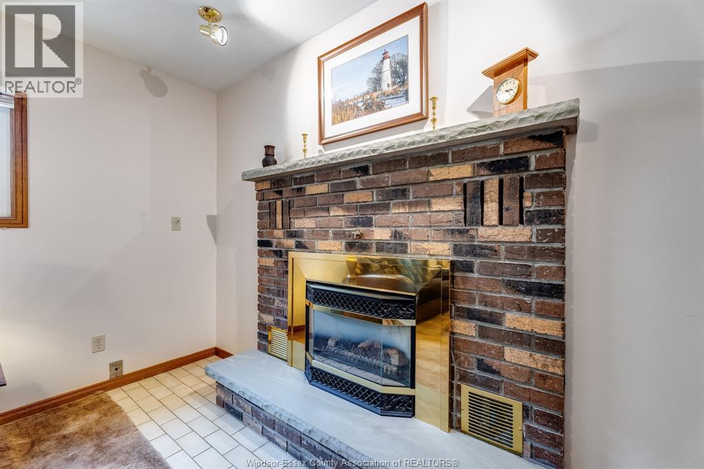 8418 Kingston, Windsor, Ontario  N8S 4R8 - Photo 21 - 26015975