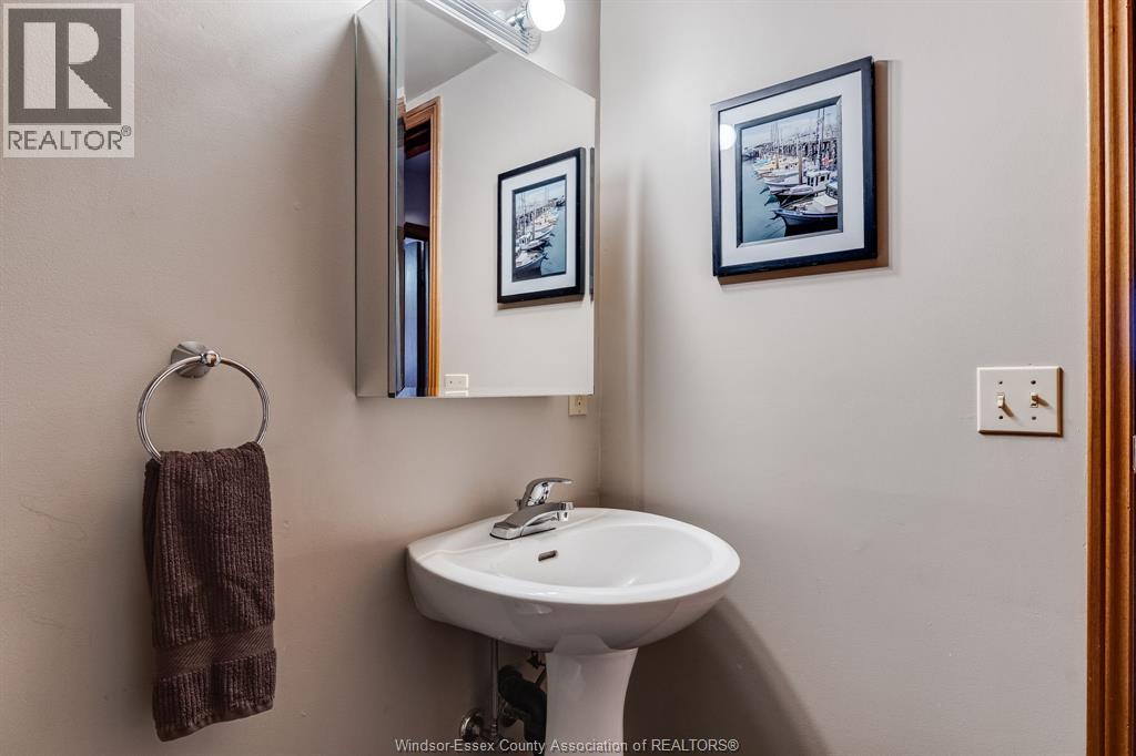 8418 Kingston, Windsor, Ontario  N8S 4R8 - Photo 26 - 26015975