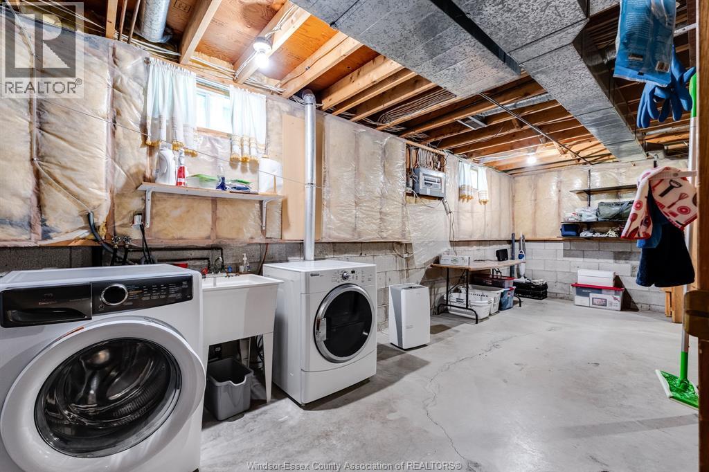 8418 Kingston, Windsor, Ontario  N8S 4R8 - Photo 31 - 26015975