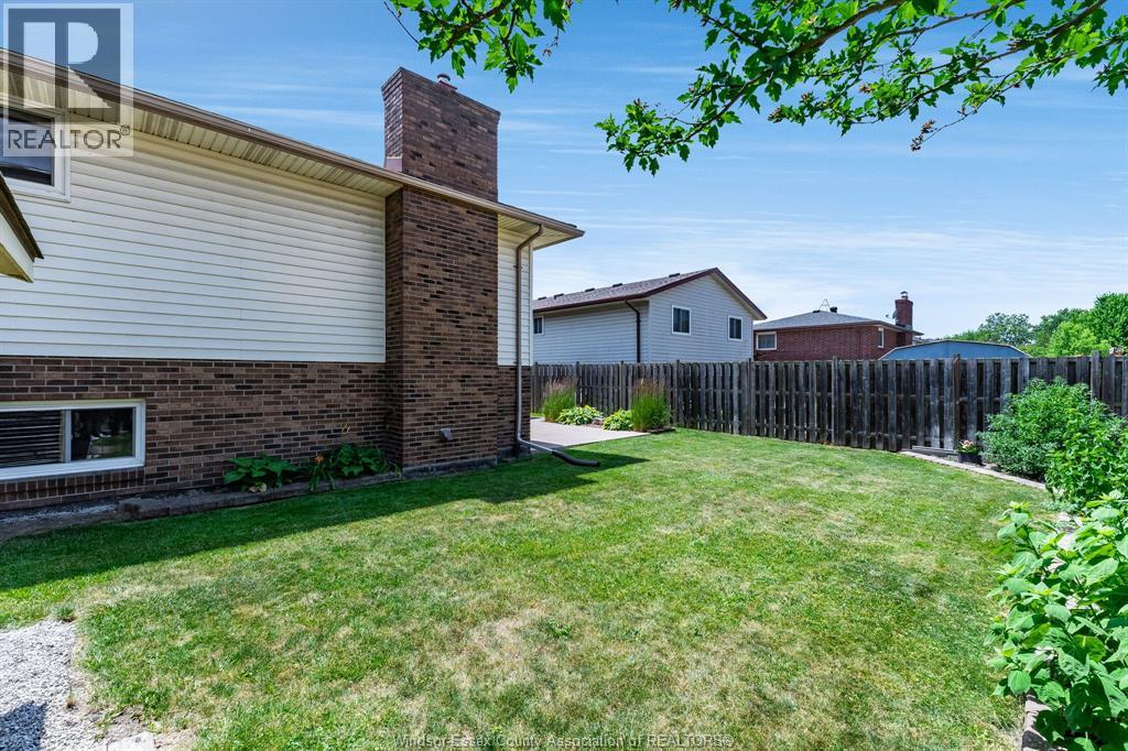 8418 Kingston, Windsor, Ontario  N8S 4R8 - Photo 45 - 26015975