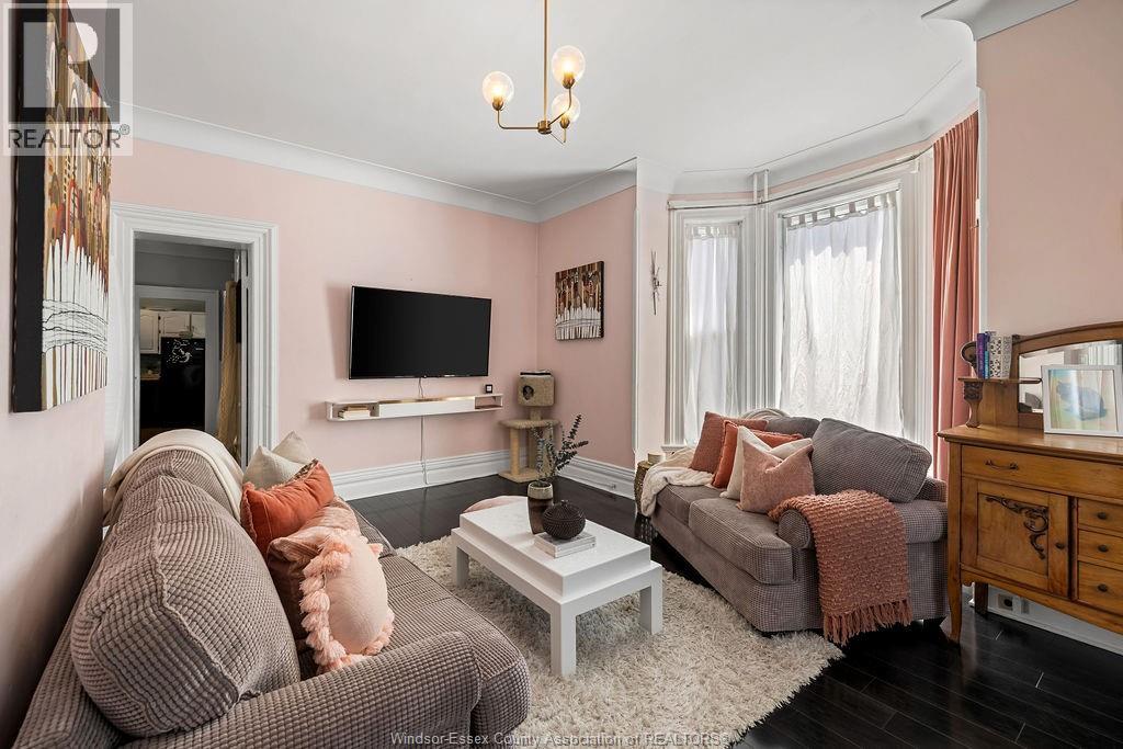 274 Crawford Avenue, Windsor, Ontario  N9A 5C2 - Photo 7 - 26016068