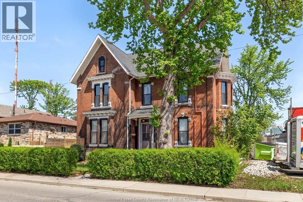 274 Crawford Avenue, Windsor, Ontario  N9A 5C2 - Photo 3 - 26016084