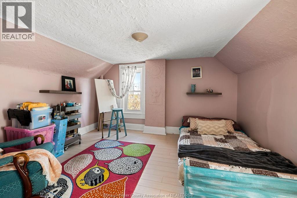 274 Crawford Avenue, Windsor, Ontario  N9A 5C2 - Photo 35 - 26016084