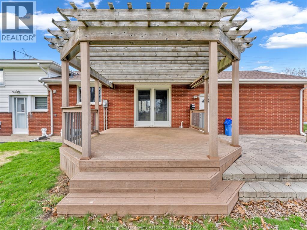 2725 Bouffard Road, Lasalle, Ontario  N9H 1W3 - Photo 24 - 26016045