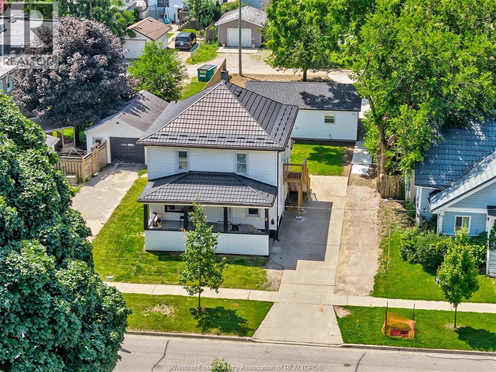 58 Marlborough Street East, Leamington, Ontario  N8H 1W7 - Photo 2 - 26015929