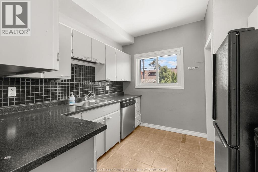 1274 Windermere, Windsor, Ontario  N8Y 3E8 - Photo 11 - 26016086