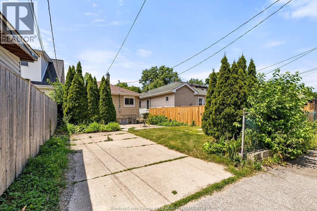 1274 Windermere, Windsor, Ontario  N8Y 3E8 - Photo 19 - 26016086