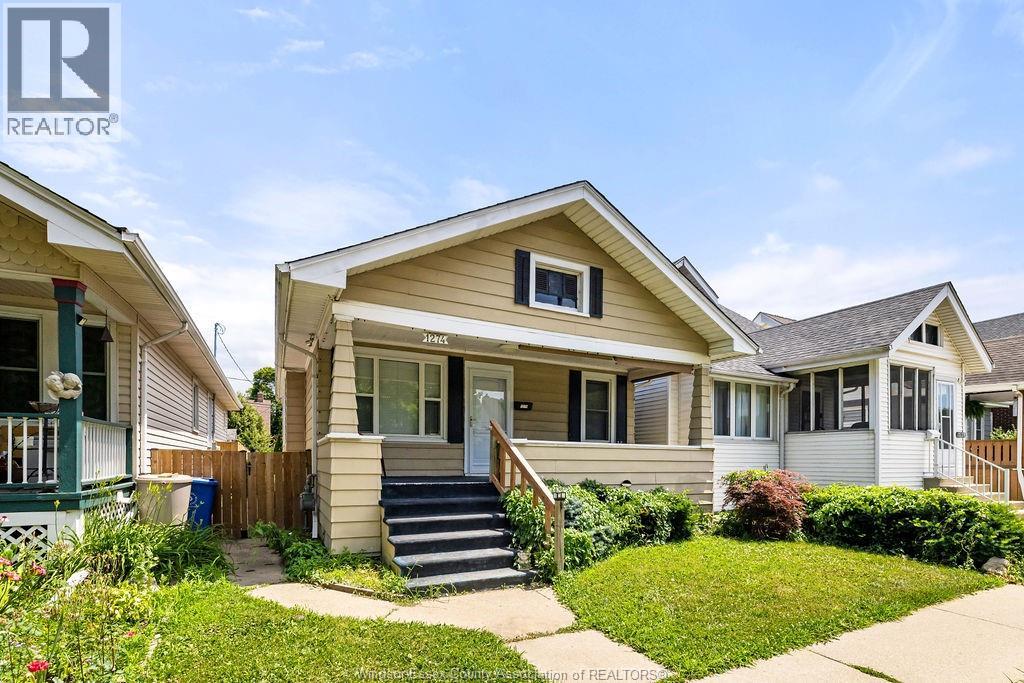 1274 Windermere, Windsor, Ontario  N8Y 3E8 - Photo 2 - 26016086