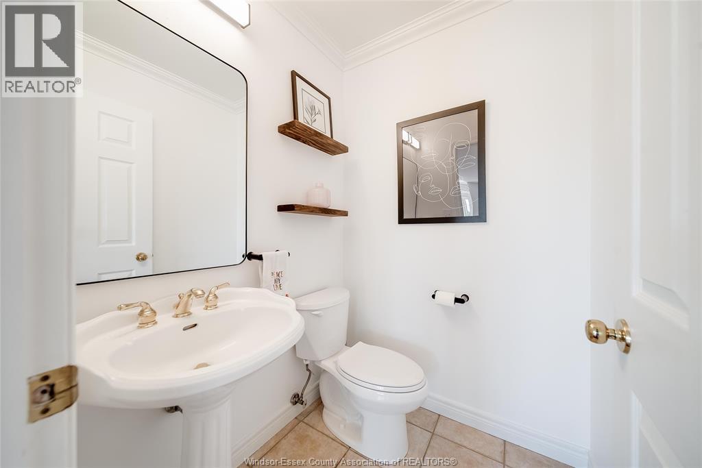 5023 Southwood Lakes Boulevard, Windsor, Ontario  N9G 2Y1 - Photo 17 - 26016097
