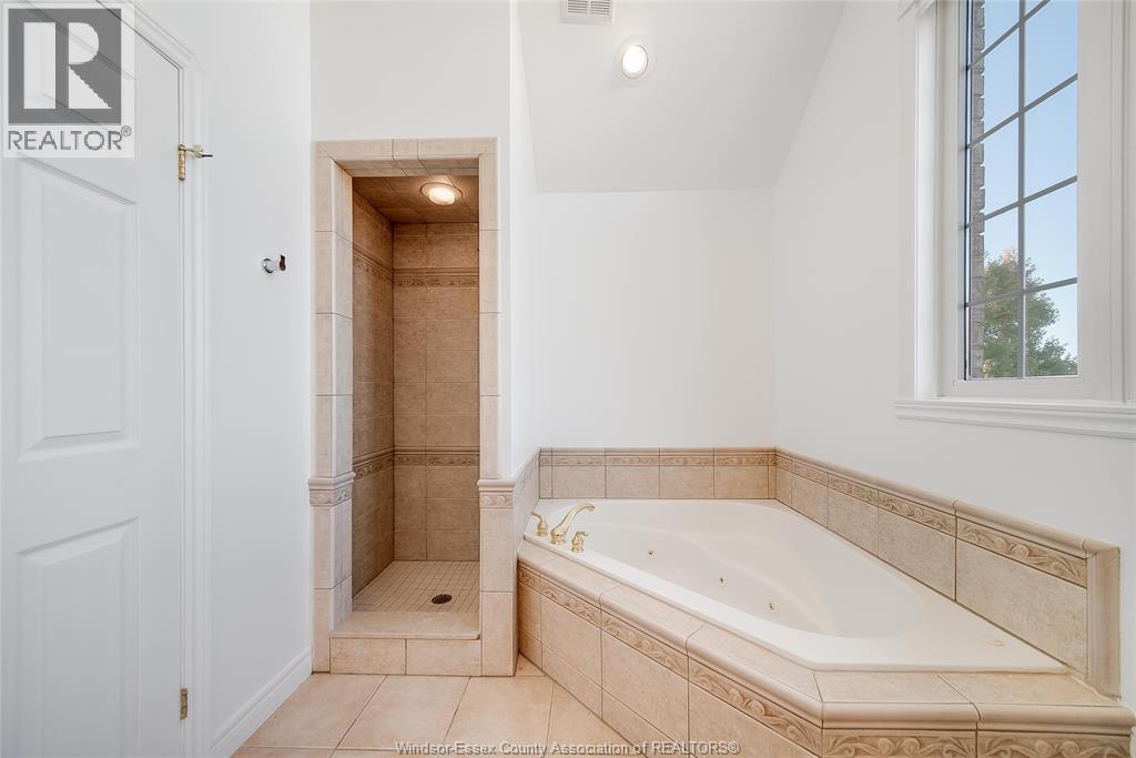5023 Southwood Lakes Boulevard, Windsor, Ontario  N9G 2Y1 - Photo 27 - 26016097