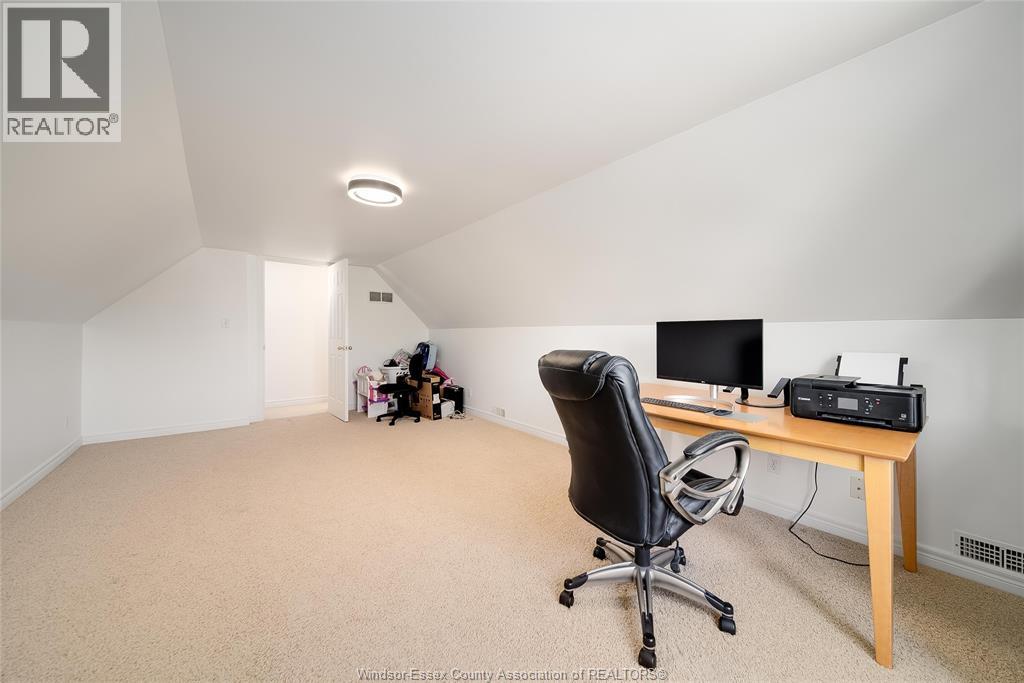 5023 Southwood Lakes Boulevard, Windsor, Ontario  N9G 2Y1 - Photo 32 - 26016097