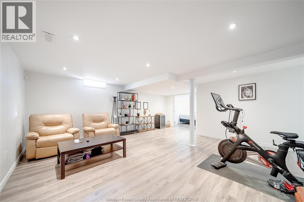 5023 Southwood Lakes Boulevard, Windsor, Ontario  N9G 2Y1 - Photo 36 - 26016097