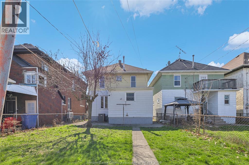 884 Moy, Windsor, Ontario  N9A 2N8 - Photo 30 - 26016092