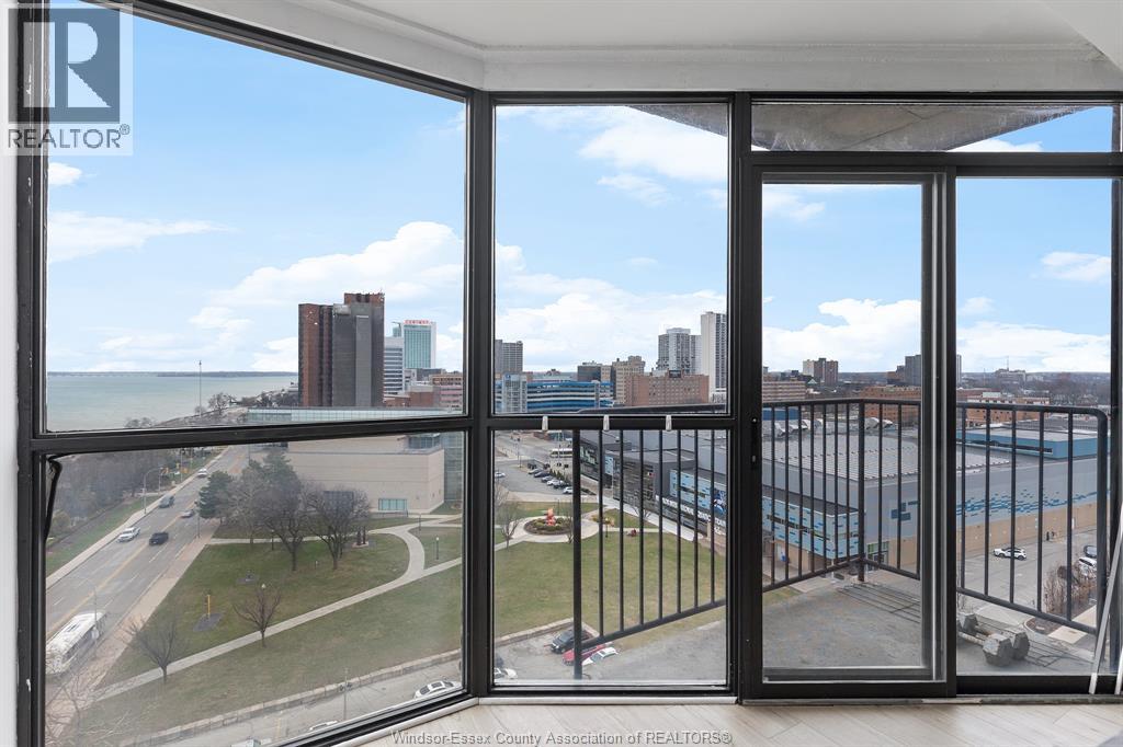 515 Riverside Drive West Unit# 1203, Windsor, Ontario  N9A 7C3 - Photo 16 - 26016101