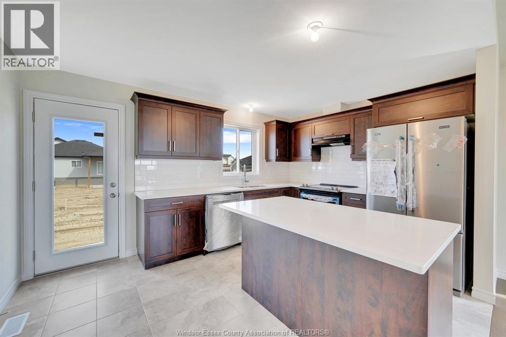 397 Hemlock Lane Unit# Main, Lakeshore, Ontario  N8L 1A9 - Photo 5 - 26016119