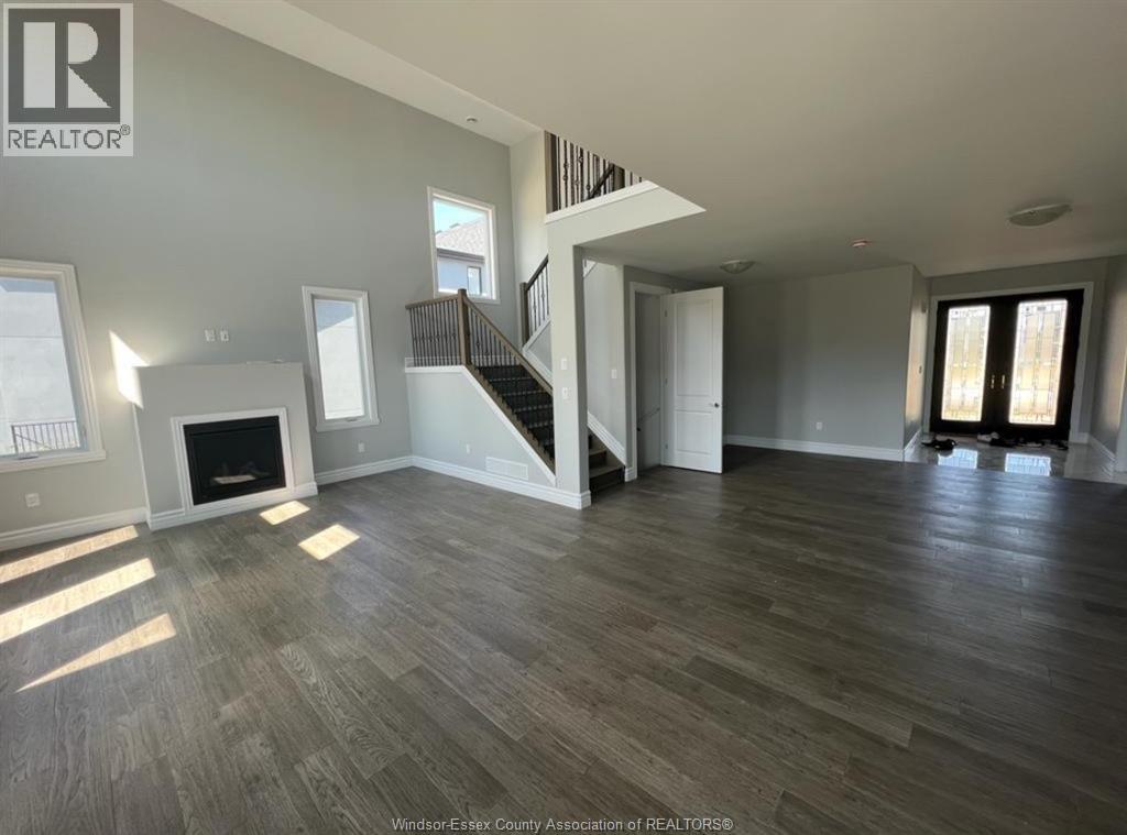 319 Benson Court, Amherstburg, Ontario  N9V 0G7 - Photo 2 - 26016144
