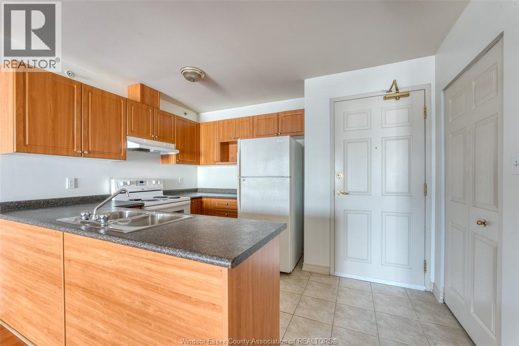 2650 Sandwich West Parkway Unit# 411, Lasalle, Ontario  N9H 0A7 - Photo 5 - 26016148