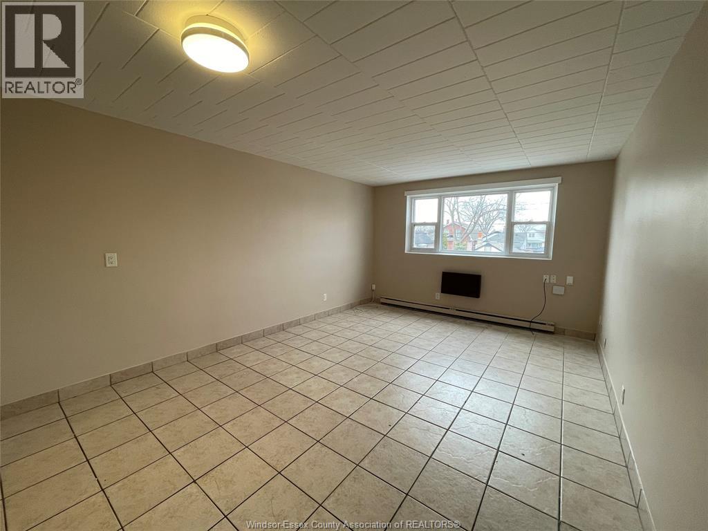 928 Howard Avenue Unit# 7, Windsor, Ontario  N9A 2S6 - Photo 8 - 26016135