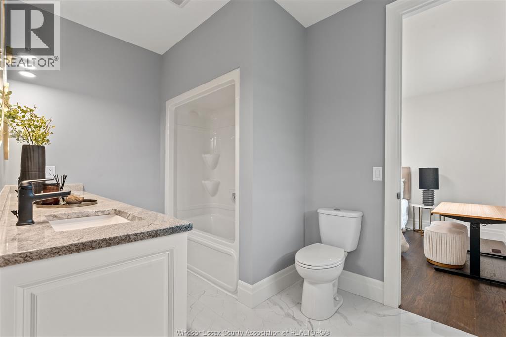 3161 Mcrobbie, Windsor, Ontario  N8R 0A2 - Photo 33 - 26016150