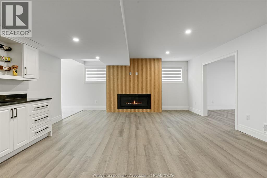 3161 Mcrobbie, Windsor, Ontario  N8R 0A2 - Photo 38 - 26016150