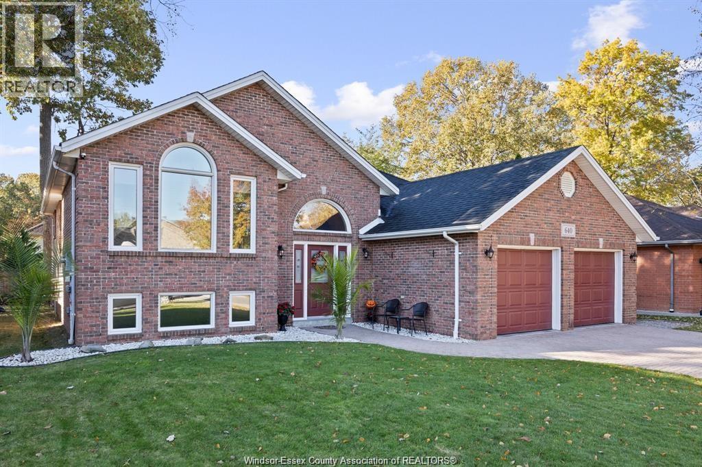 640 Delaware, Lasalle, Ontario  N9J 3J8 - Photo 2 - 26016157