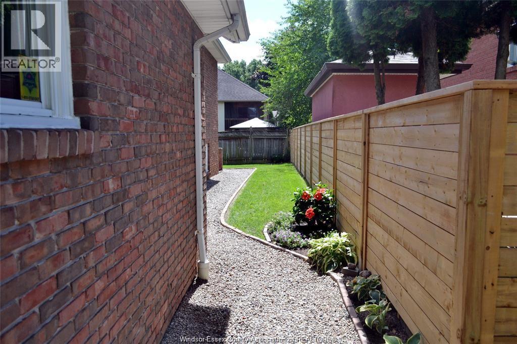 640 Delaware, Lasalle, Ontario  N9J 3J8 - Photo 34 - 26016157