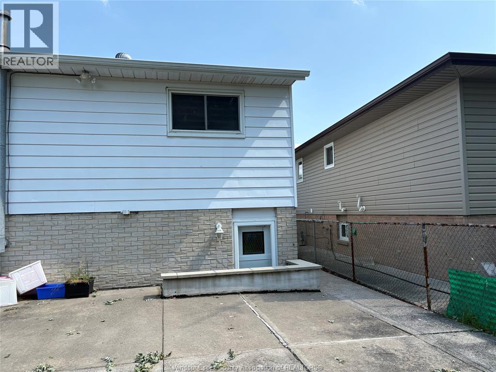 3295 Aurora, Windsor, Ontario  N8R 1Y9 - Photo 22 - 26016104