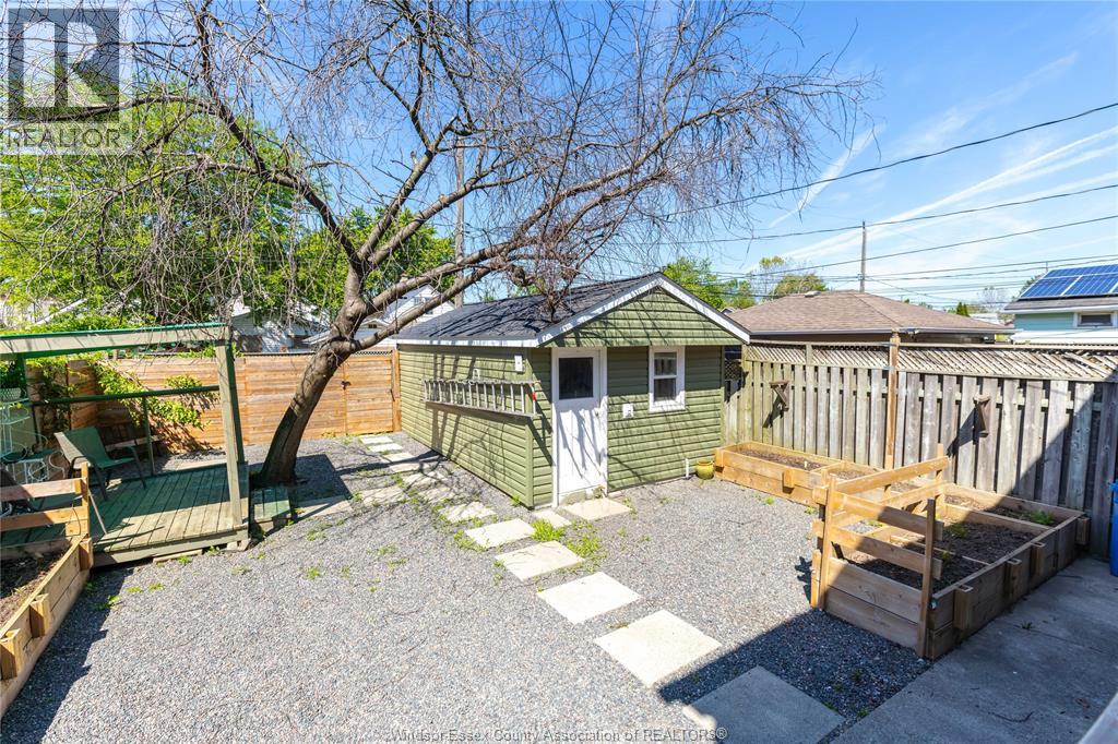1867 St. Luke, Windsor, Ontario  N8W 3W8 - Photo 24 - 26016165