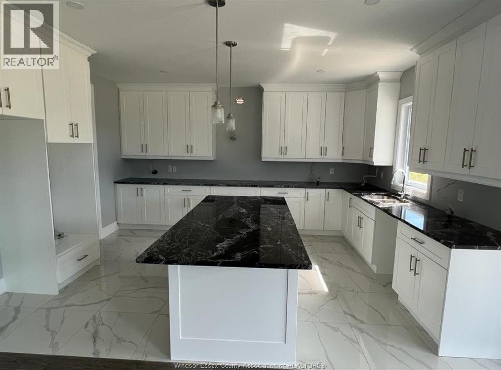 319 Benson Court, Amherstburg, Ontario  N9V 0G7 - Photo 4 - 26016141