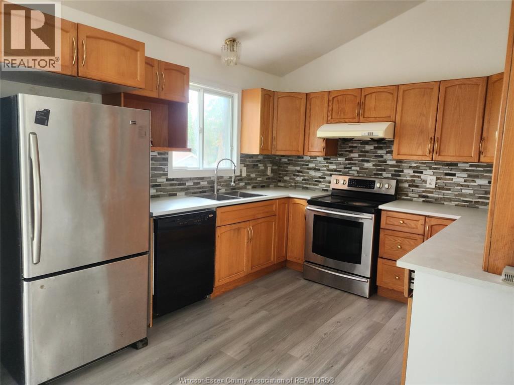 12769 Lemire Street, Tecumseh, Ontario  N8N 4V1 - Photo 6 - 26016170