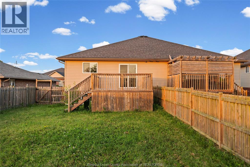 3237 Seville, Windsor, Ontario  N8M 0A3 - Photo 9 - 26016179